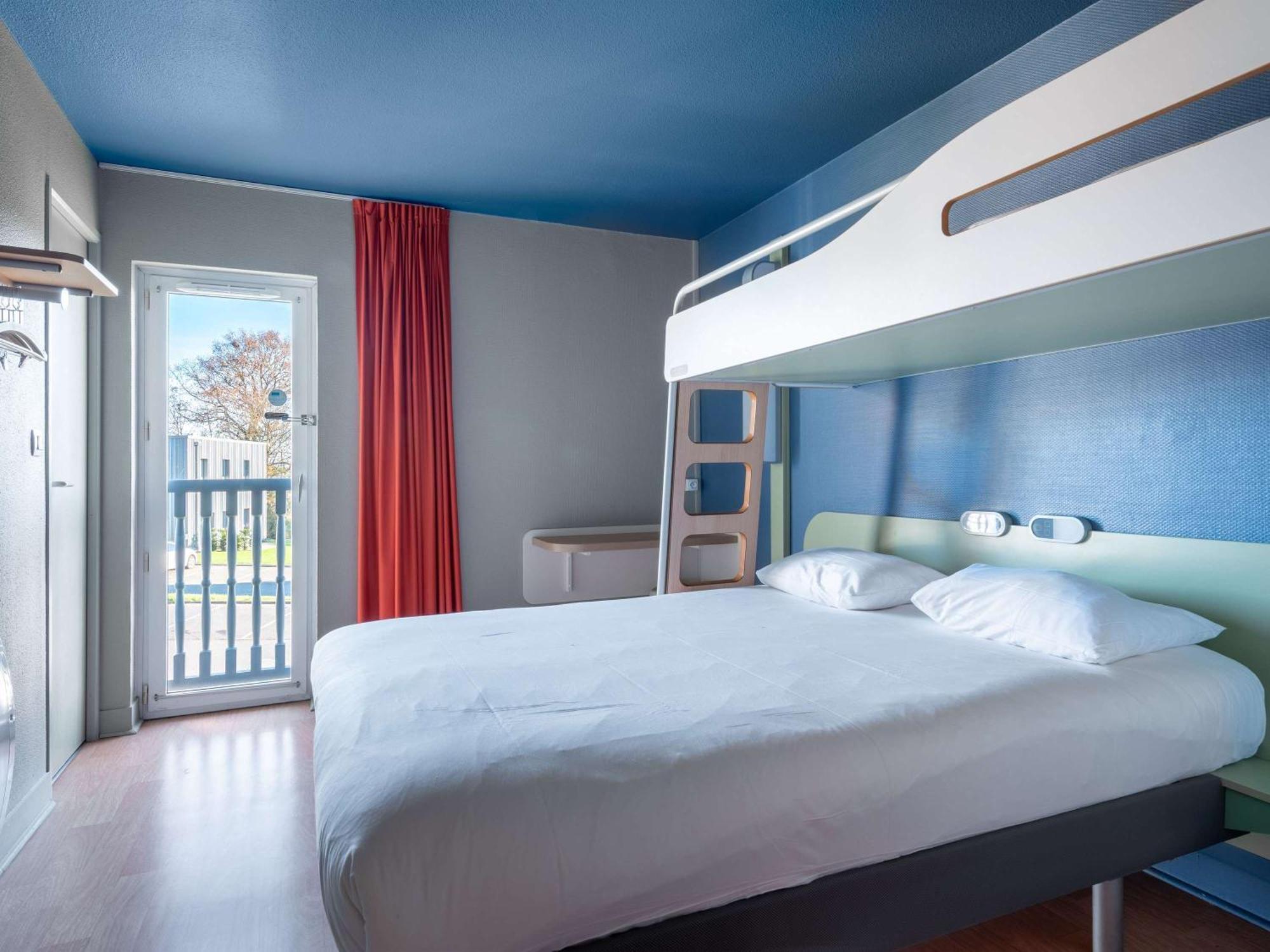 Ibis Budget Caen Herouville Экстерьер фото