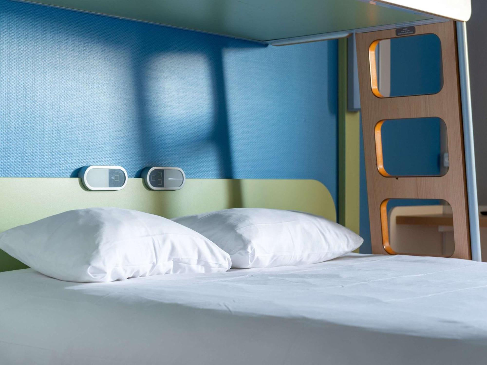Ibis Budget Caen Herouville Экстерьер фото